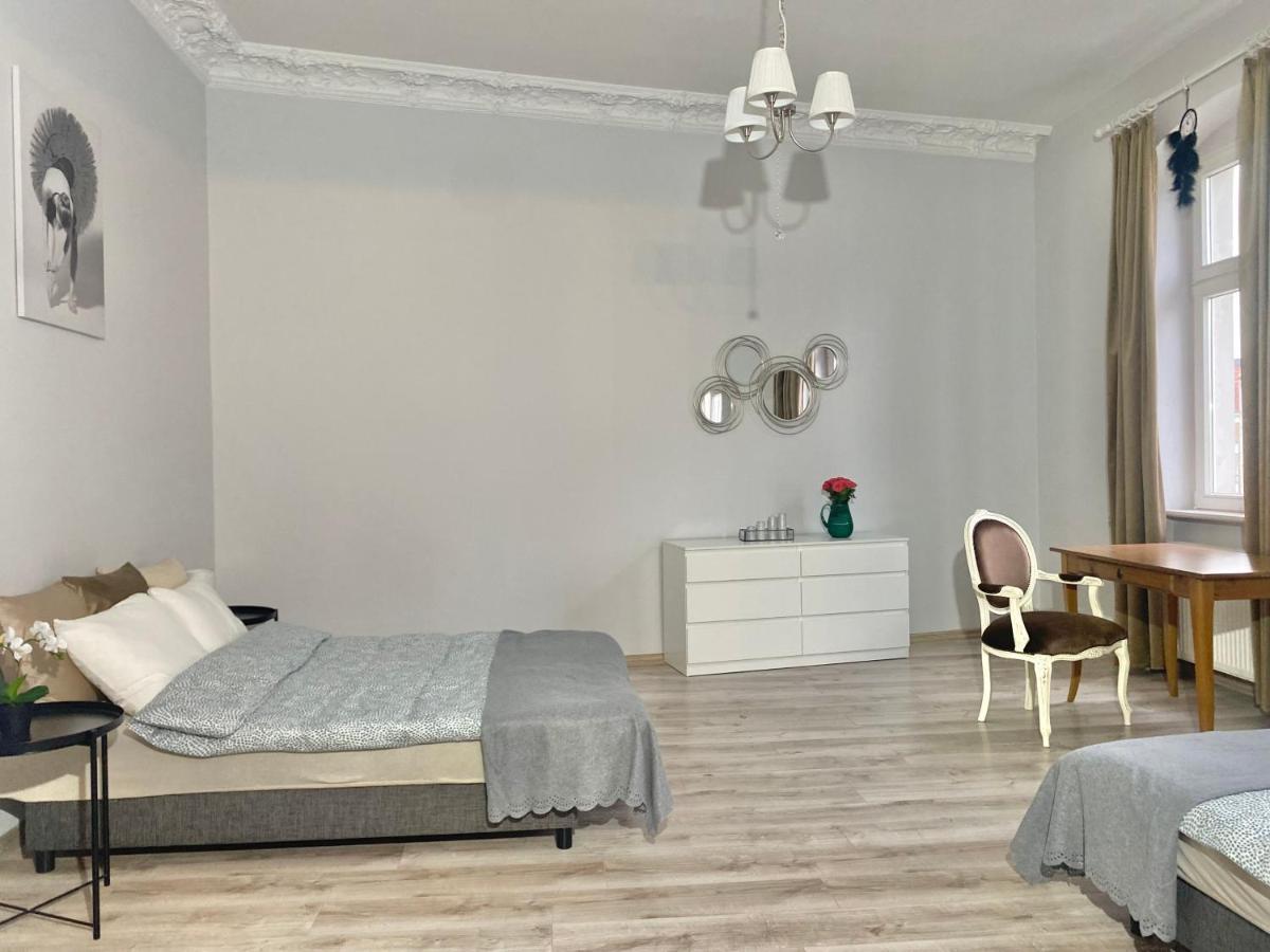 Crystal Sw. Marcin Poznan Apartman Kültér fotó